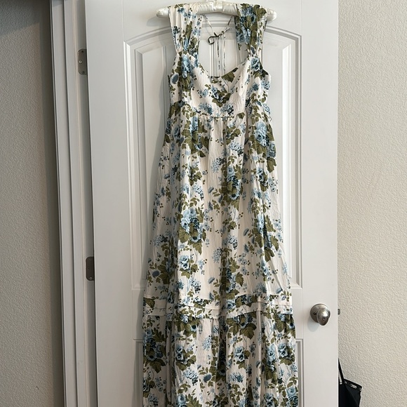 Anthropologie maxi dress - Picture 2 of 3